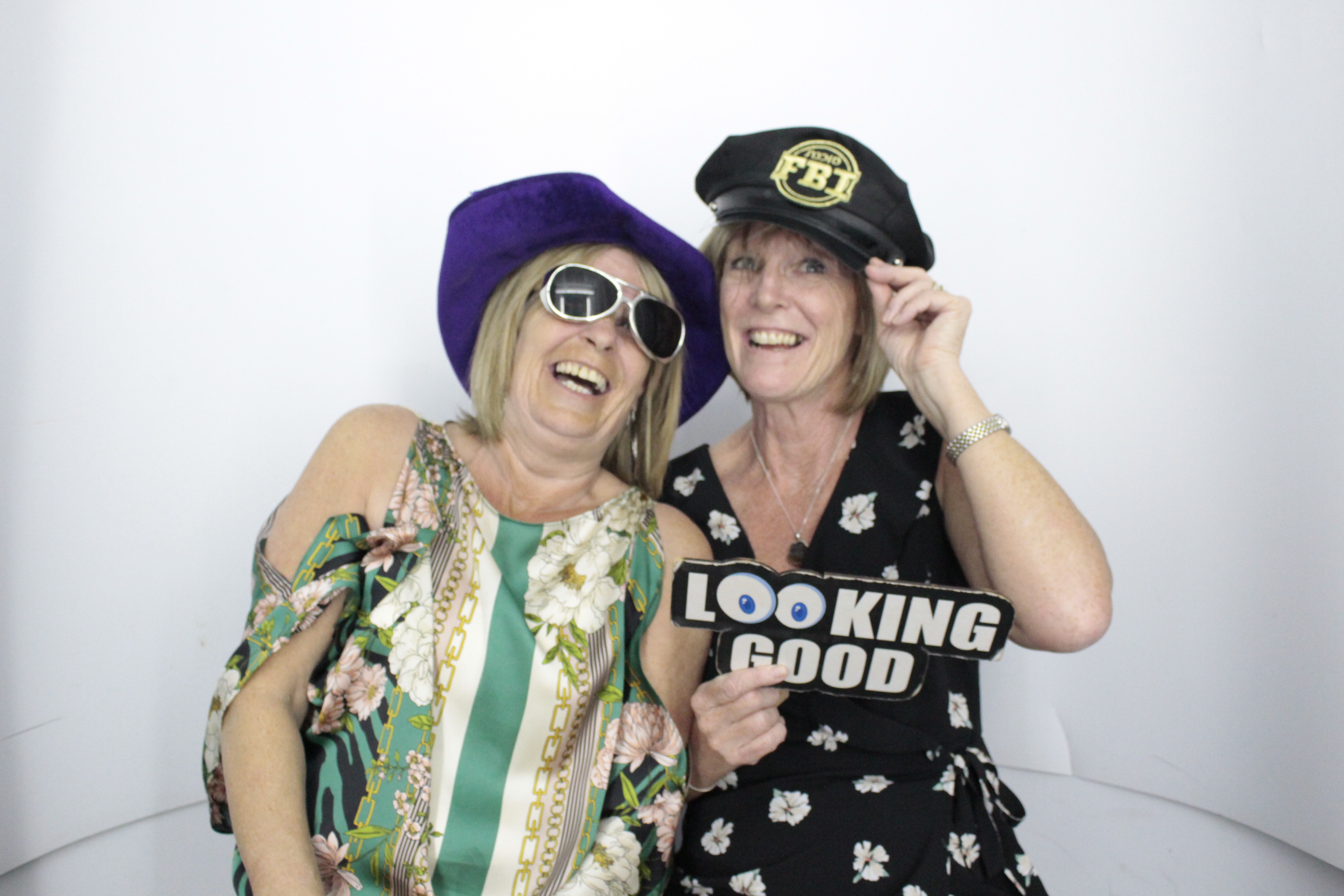 Mandy's 60th  Birthday Party | View more photos from the event at gallery.myphotoboothexperience.co.uk/u/MyPhotoBoothExperienceLtd/Mandys-60th-Birthday-Party